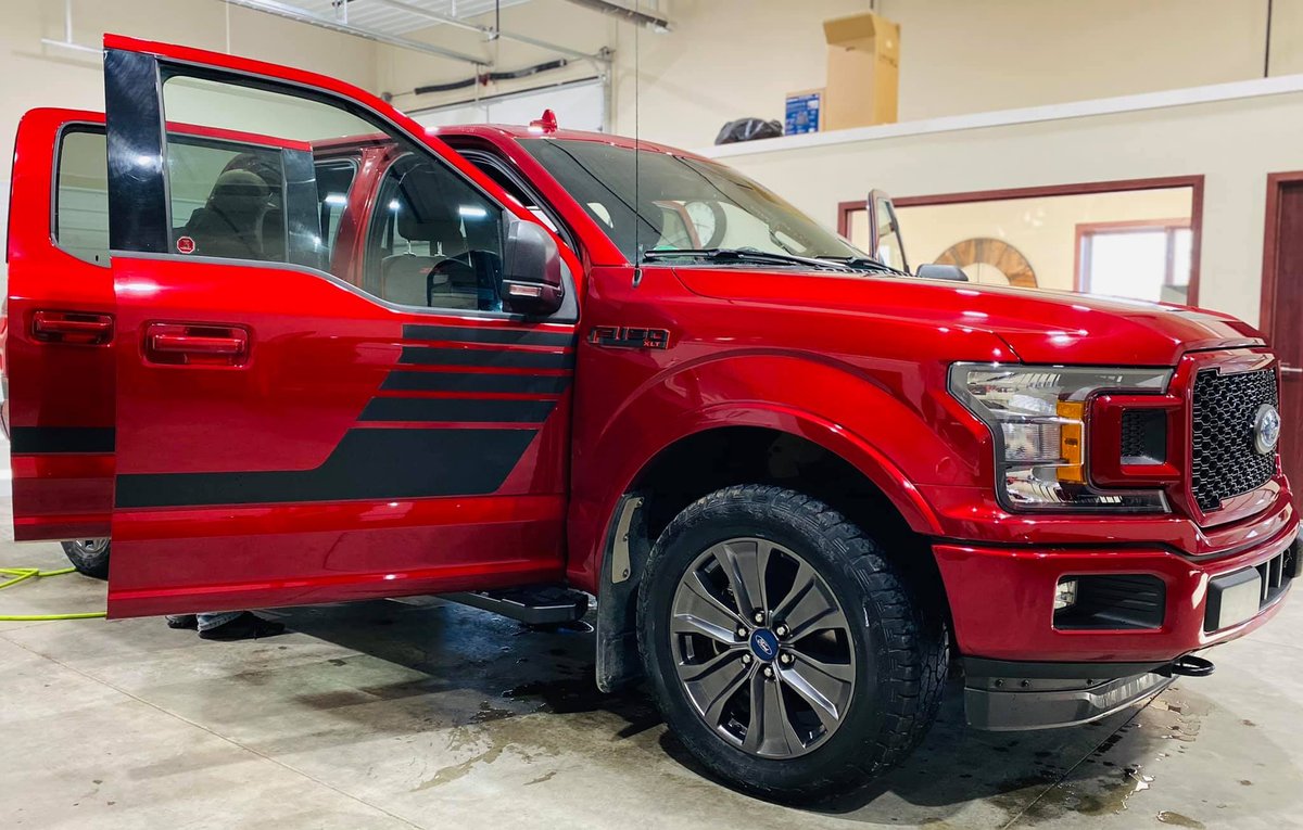 Professional Touch Bar Repair Services & Costs Explained